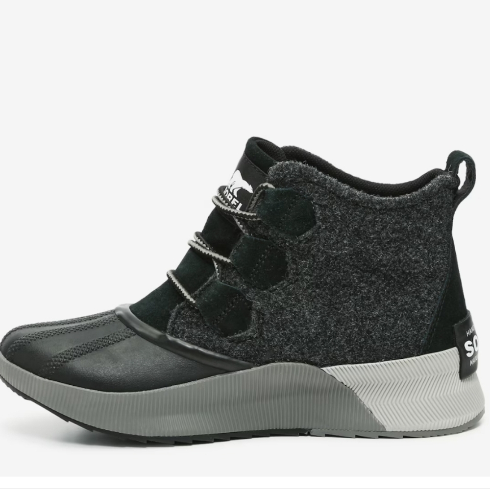 Sorel Duck Boots - Picture 2 of 6